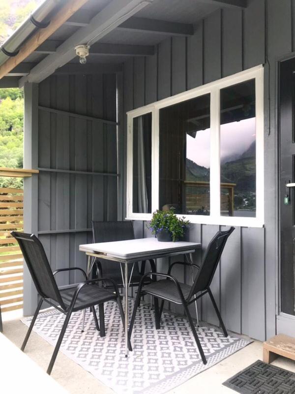 Solhaug Fjordcamping Villa Geiranger Room photo