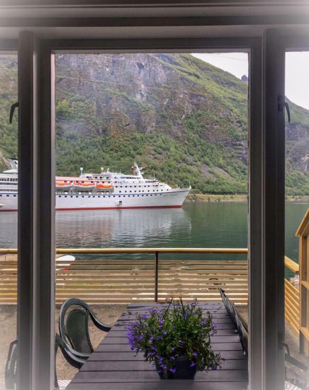 Solhaug Fjordcamping Geiranger Exterior photo
